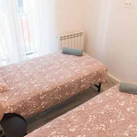 Appartamento Modern In Romantic Quarter *